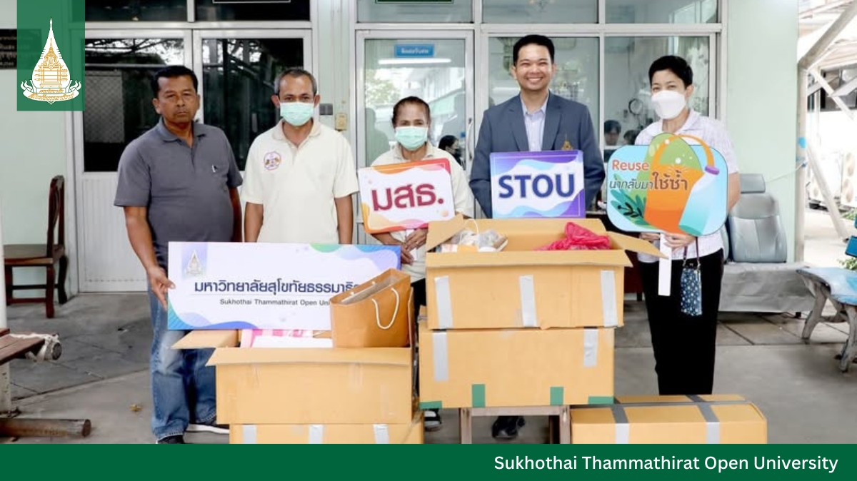 STOU delivered donated items to Pranangklao Hospital